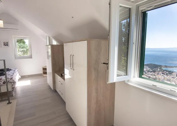 Pelargonia Villa *